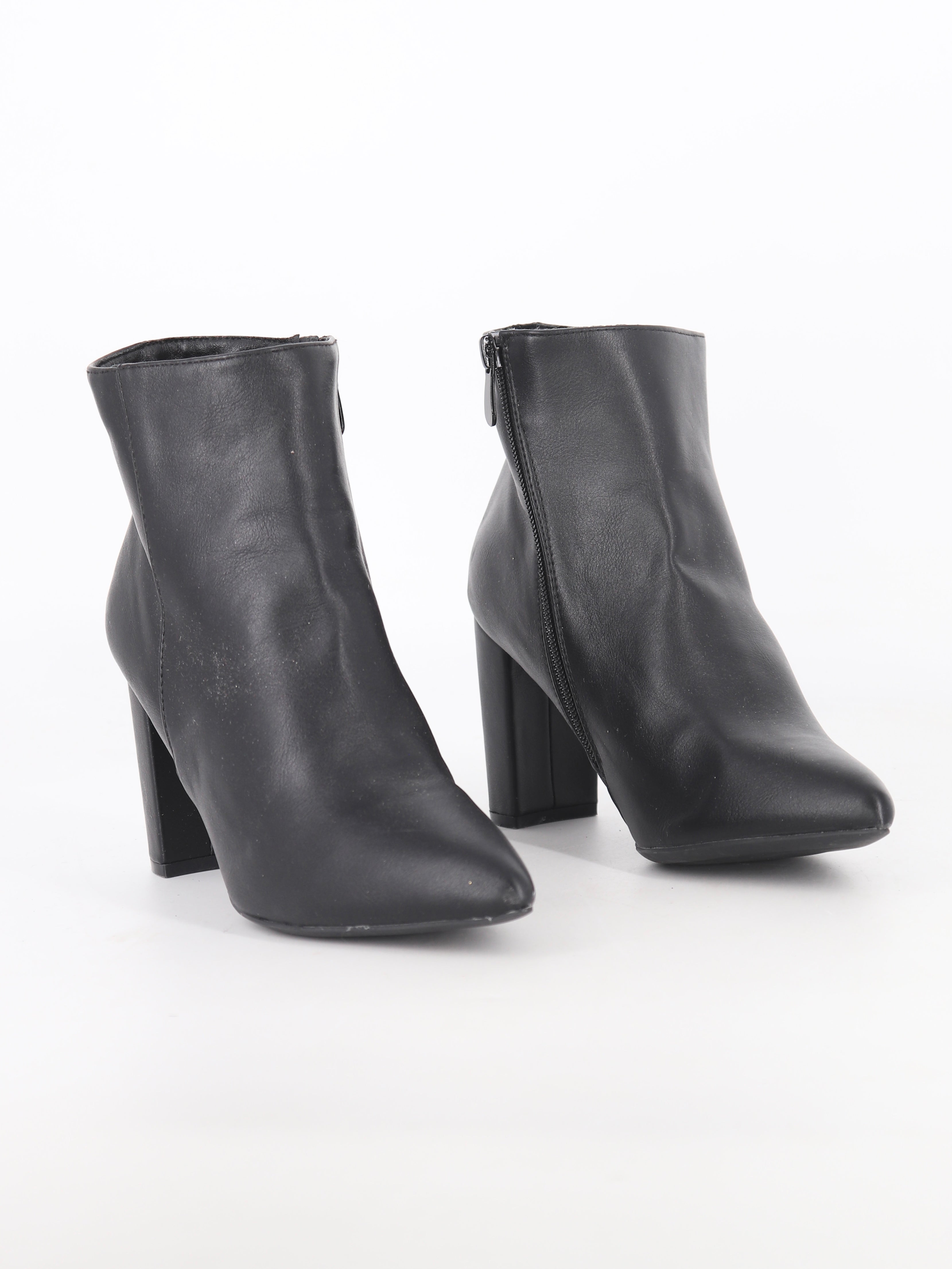 Botines Casual Cuero - Mujer - US 7