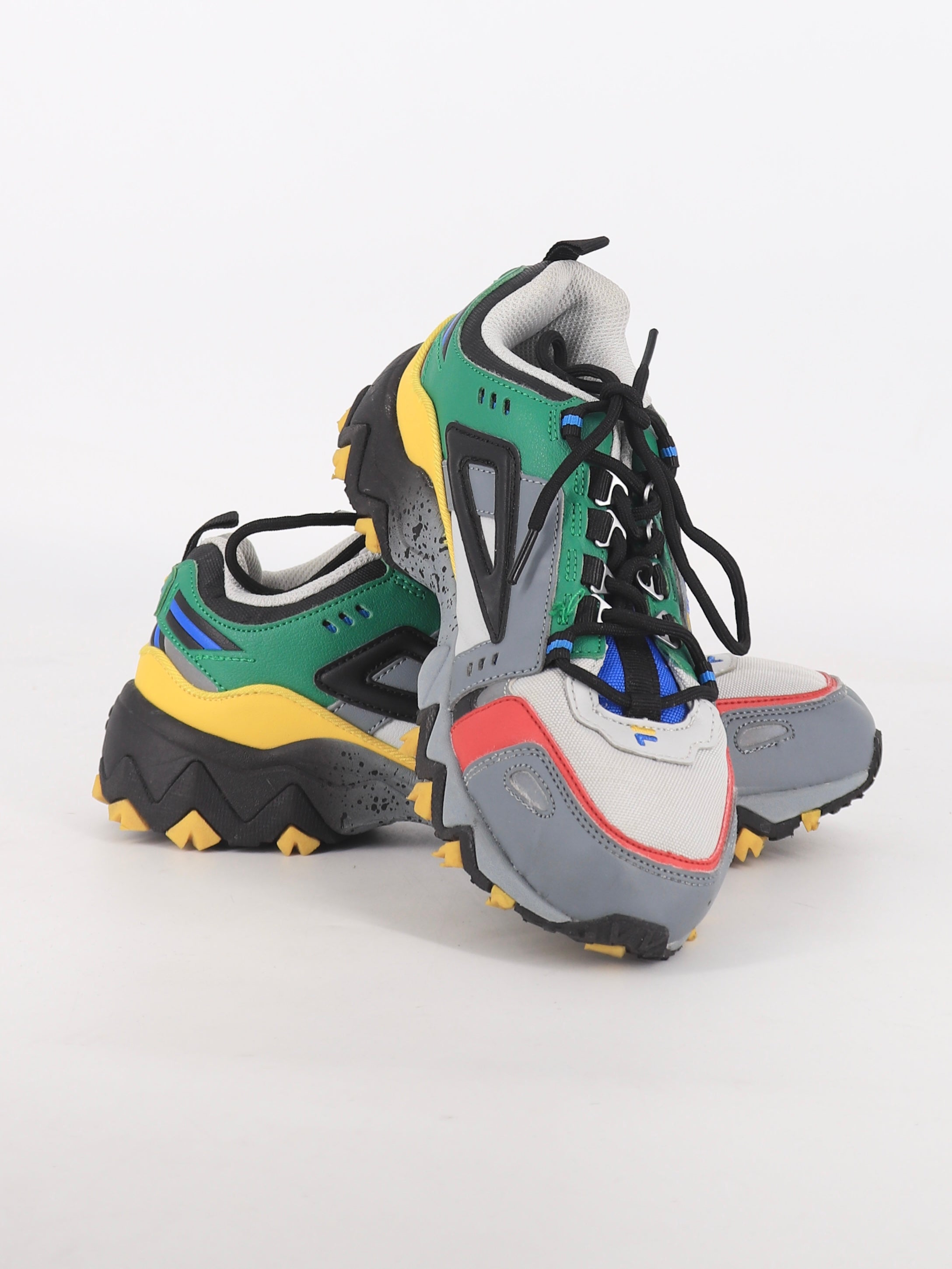 Fila Tenis Oakmont TR Color Block - Hombre - US 6