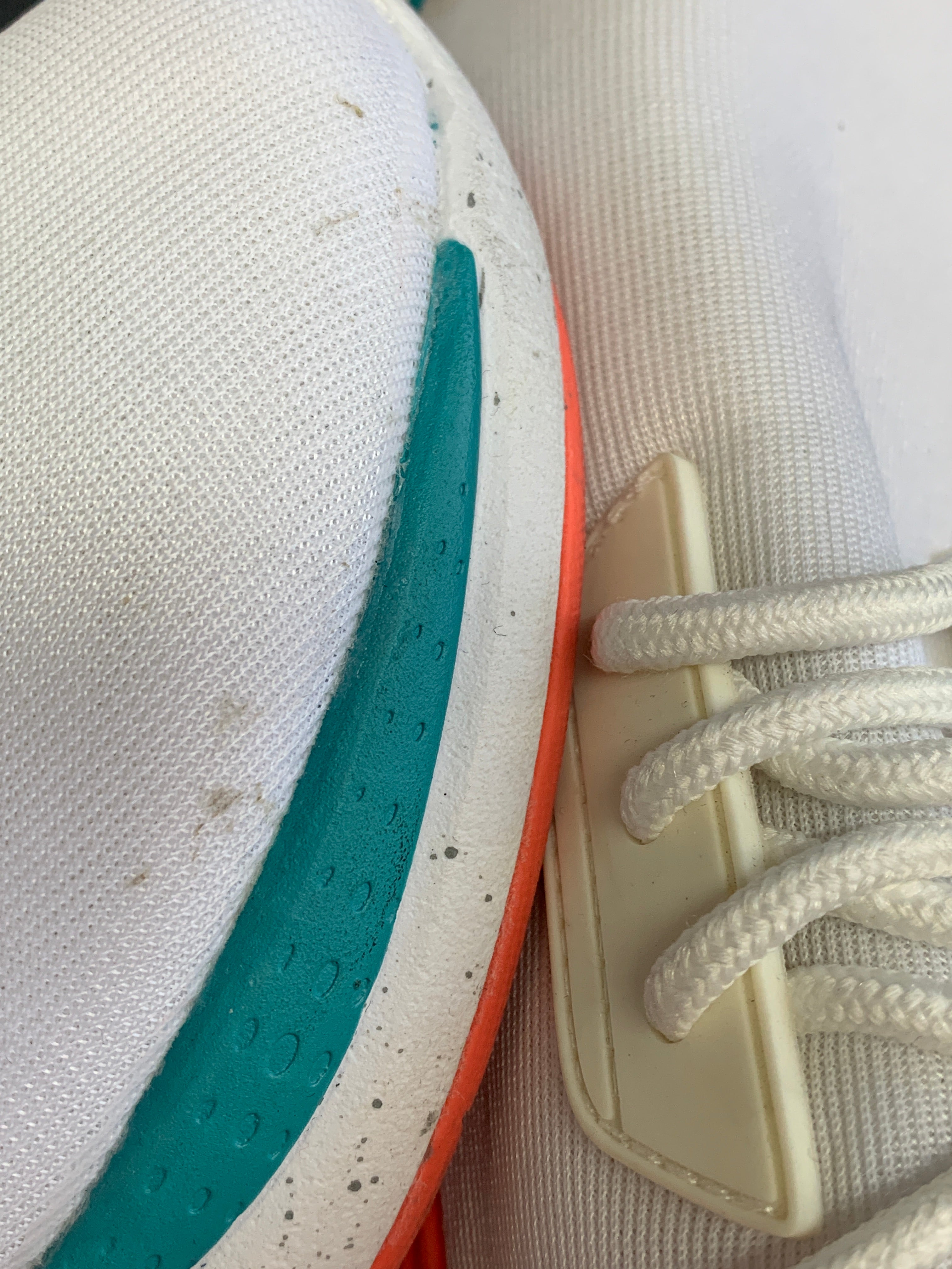 Tenis Deportivo Color Block - Mujer - US 8