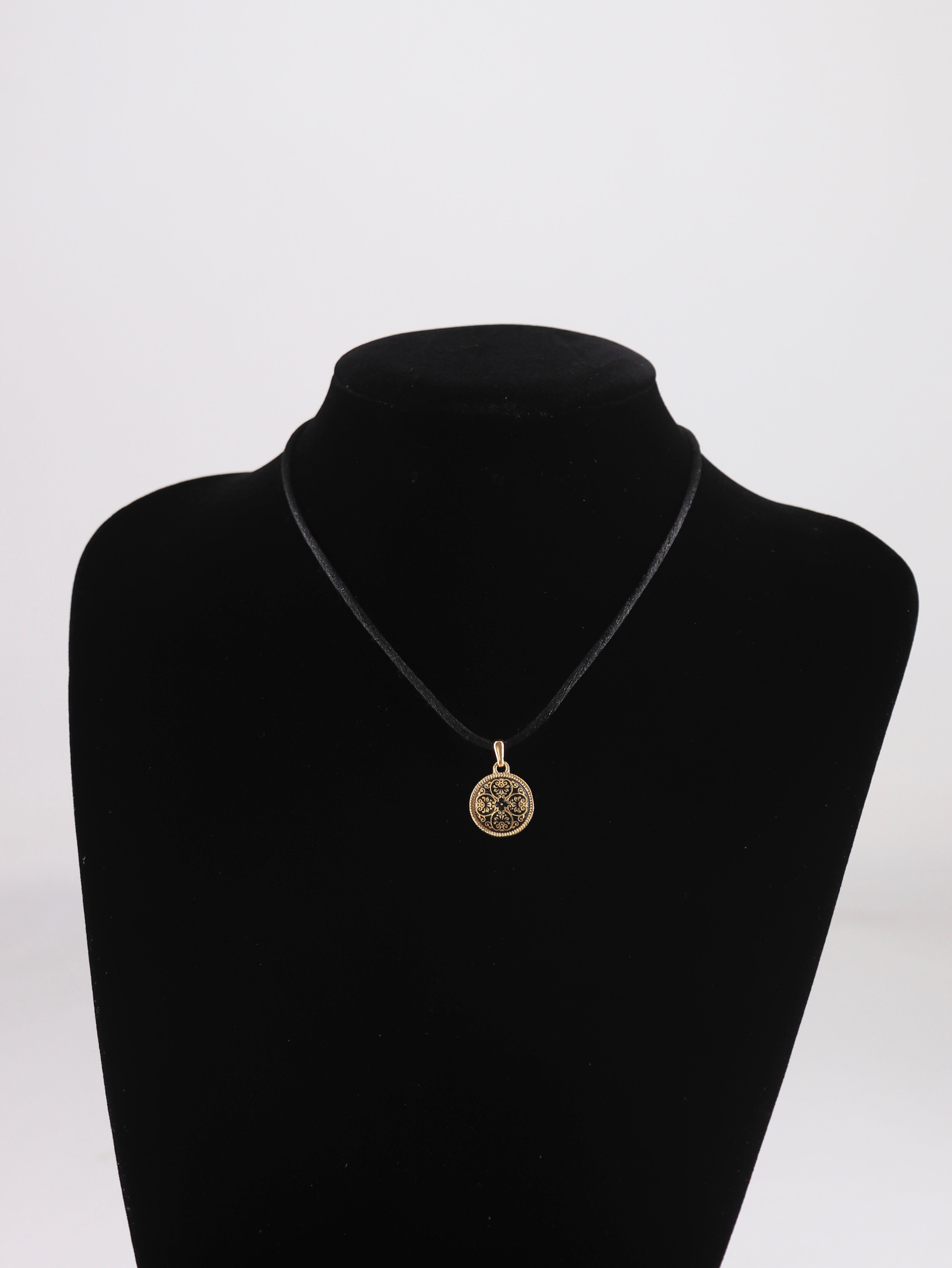 Collar Basic - Mujer - Talla Única (One Size)