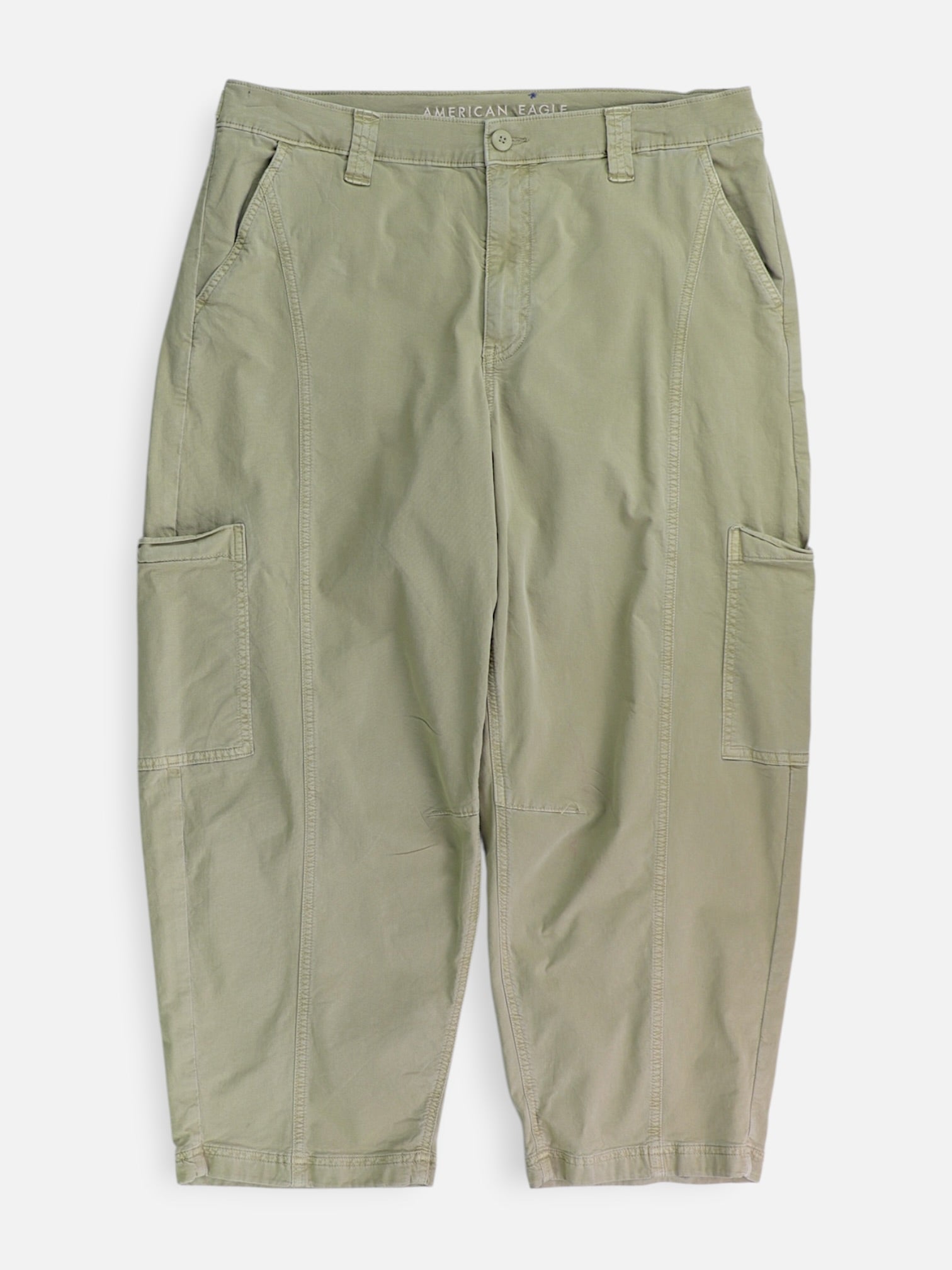 American Eagle Pantalon Regular Fit Cargo - Mujer - 12