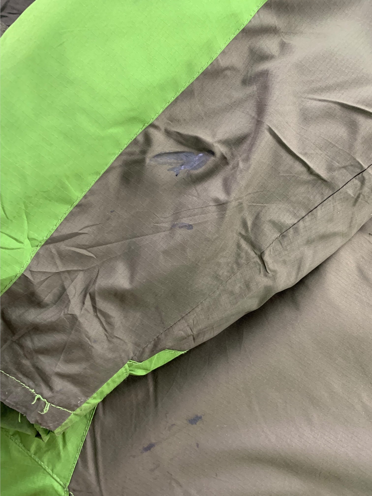 Champion Chaqueta Impermeable Color Block - Hombre - Large