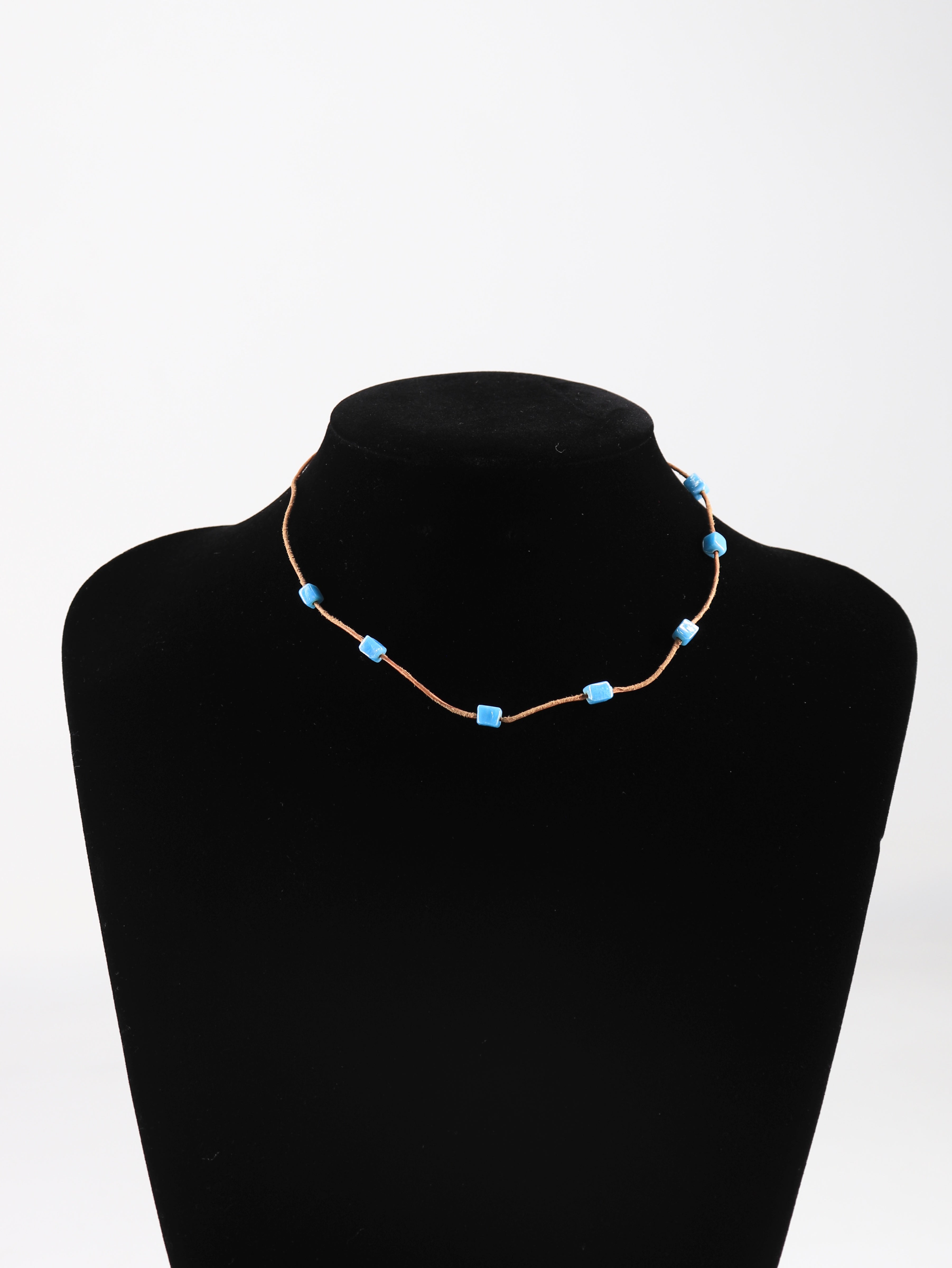 Collar Basic - Unisex - Talla Única (One Size)