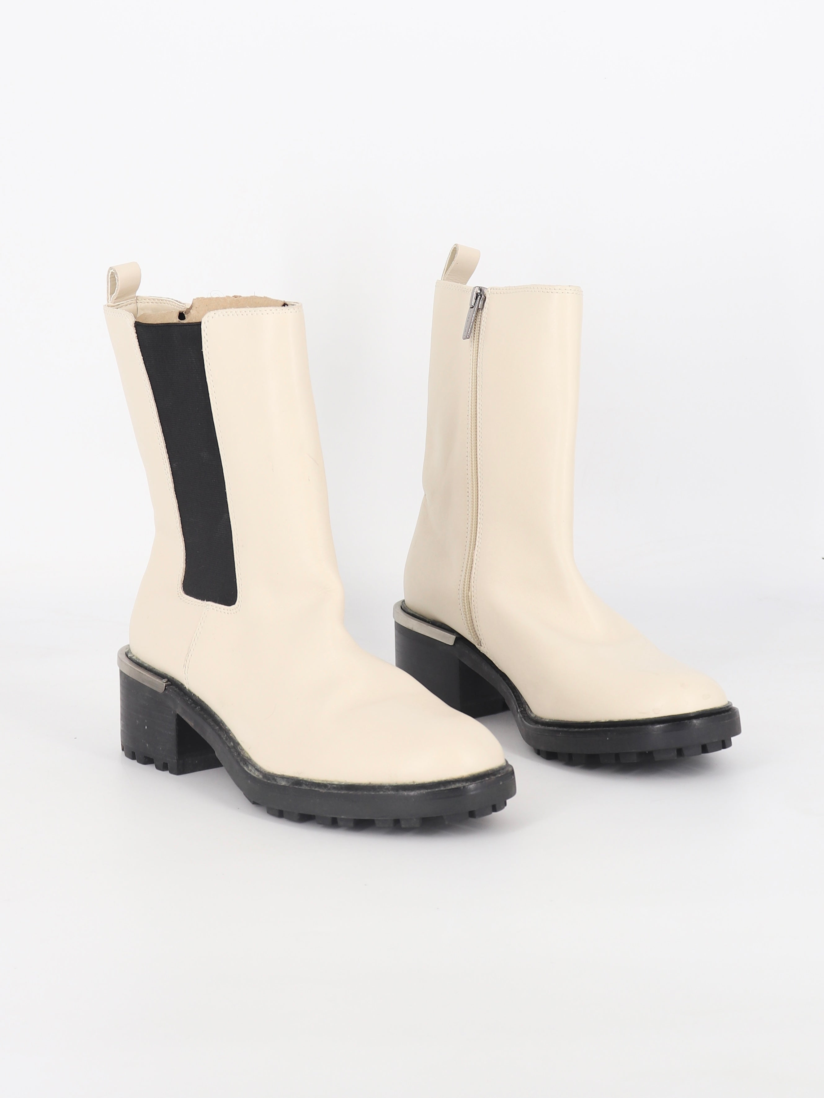 VINCE CAMUTO Botines Casual Cuero - Mujer - US 9.5