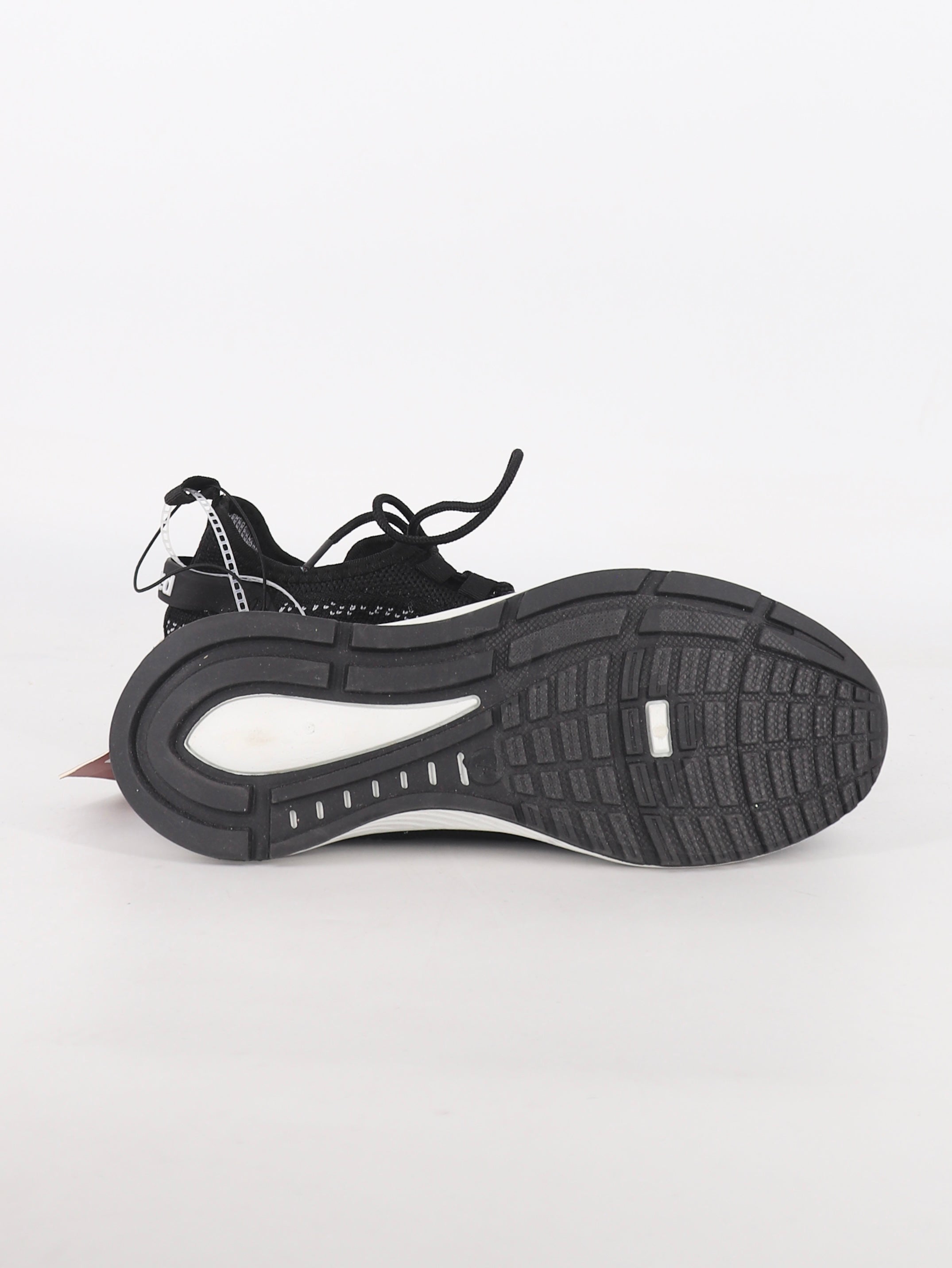 Tenis Deportivo Basic - Mujer - US 7