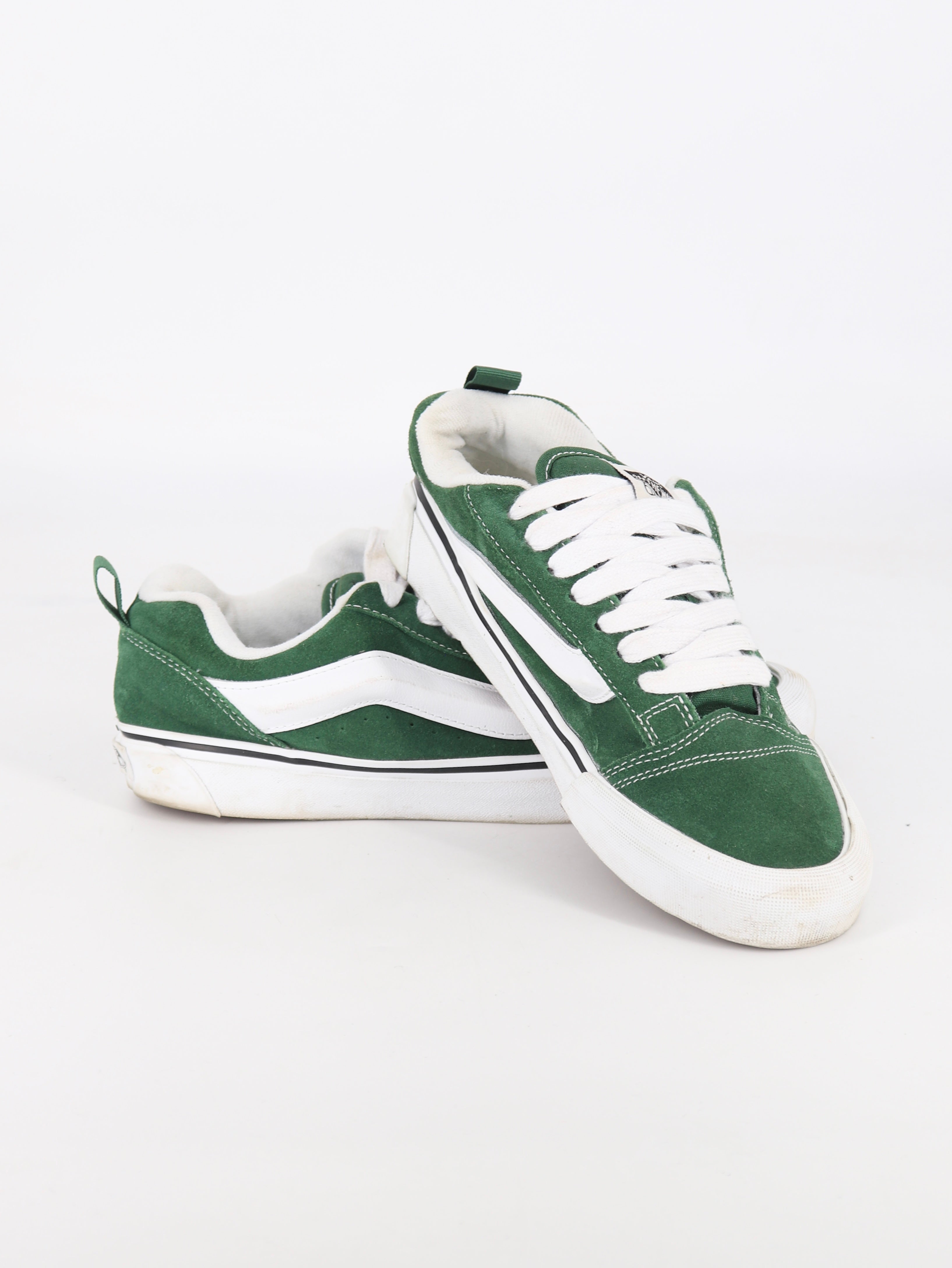 Vans Tenis Clasico Basic - Unisex - US 8.5
