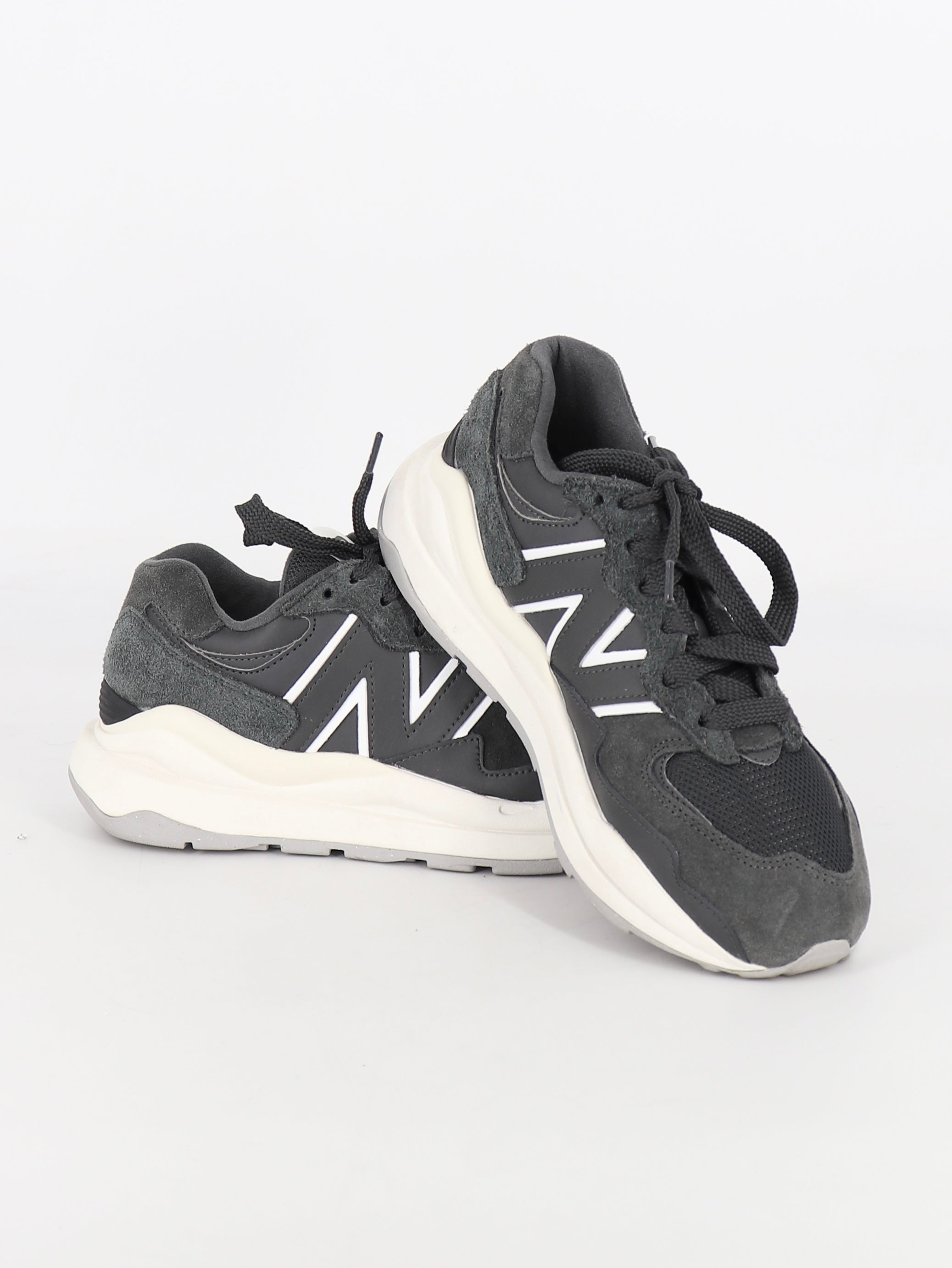 New Balance Tenis New Balance 57/40 Basic - Mujer - US 9