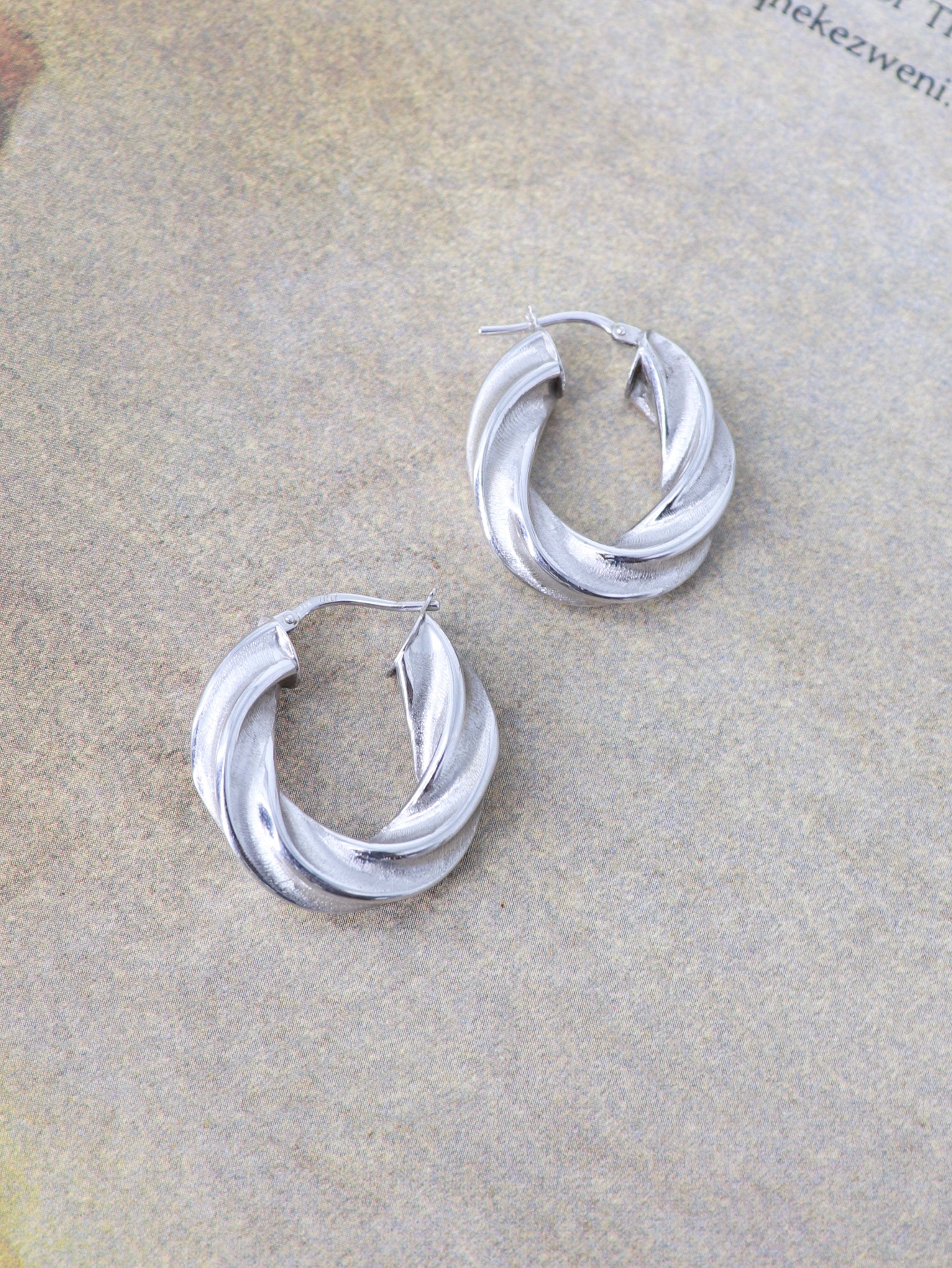 Aretes Casual - Mujer - Talla Única (One Size)