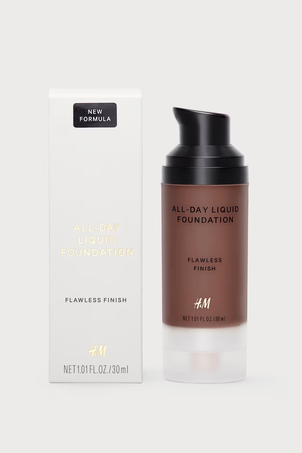 H&M Beauty Foundation All Day Liquid Color: Dark Chocolate - 30 ml