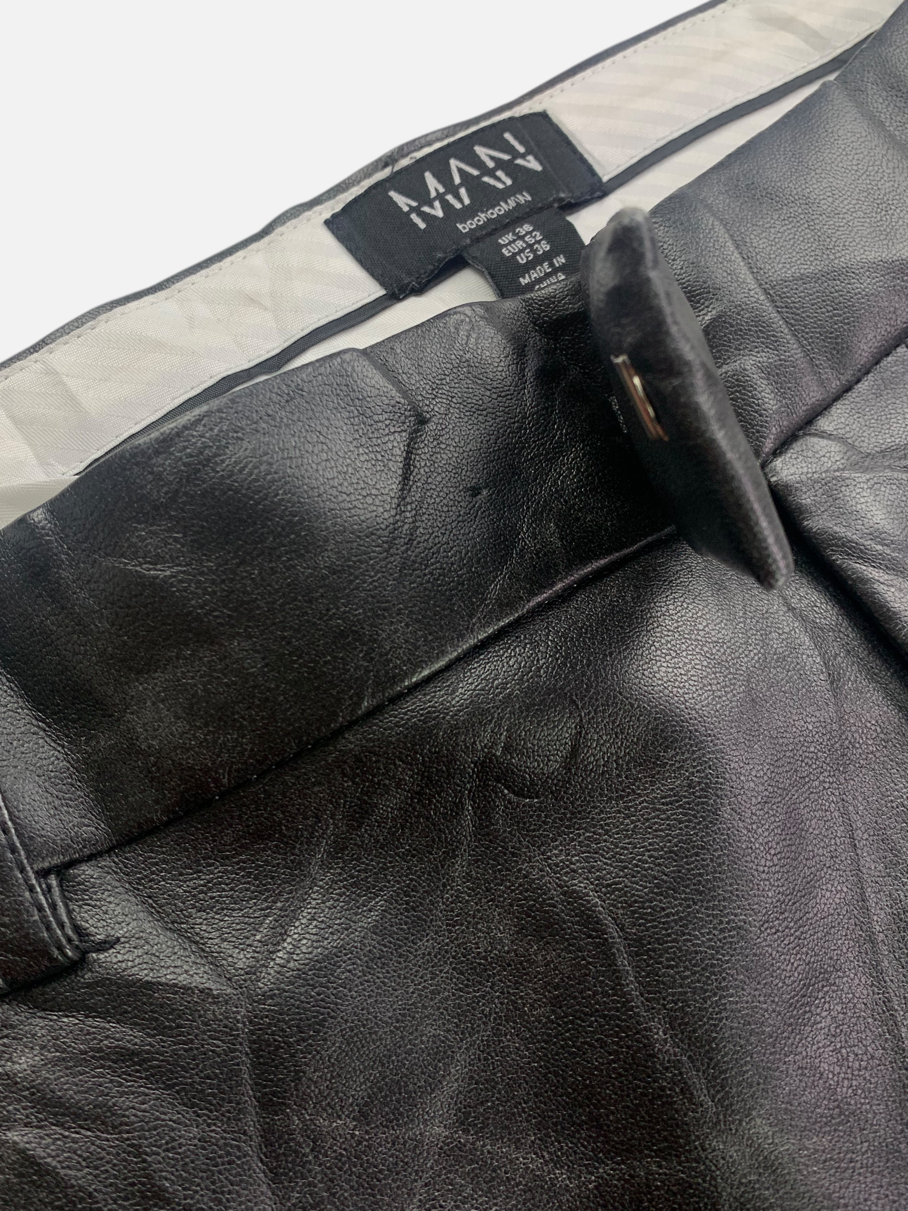 boohooman Pantalon Regular Fit Cuero - Hombre - 36'