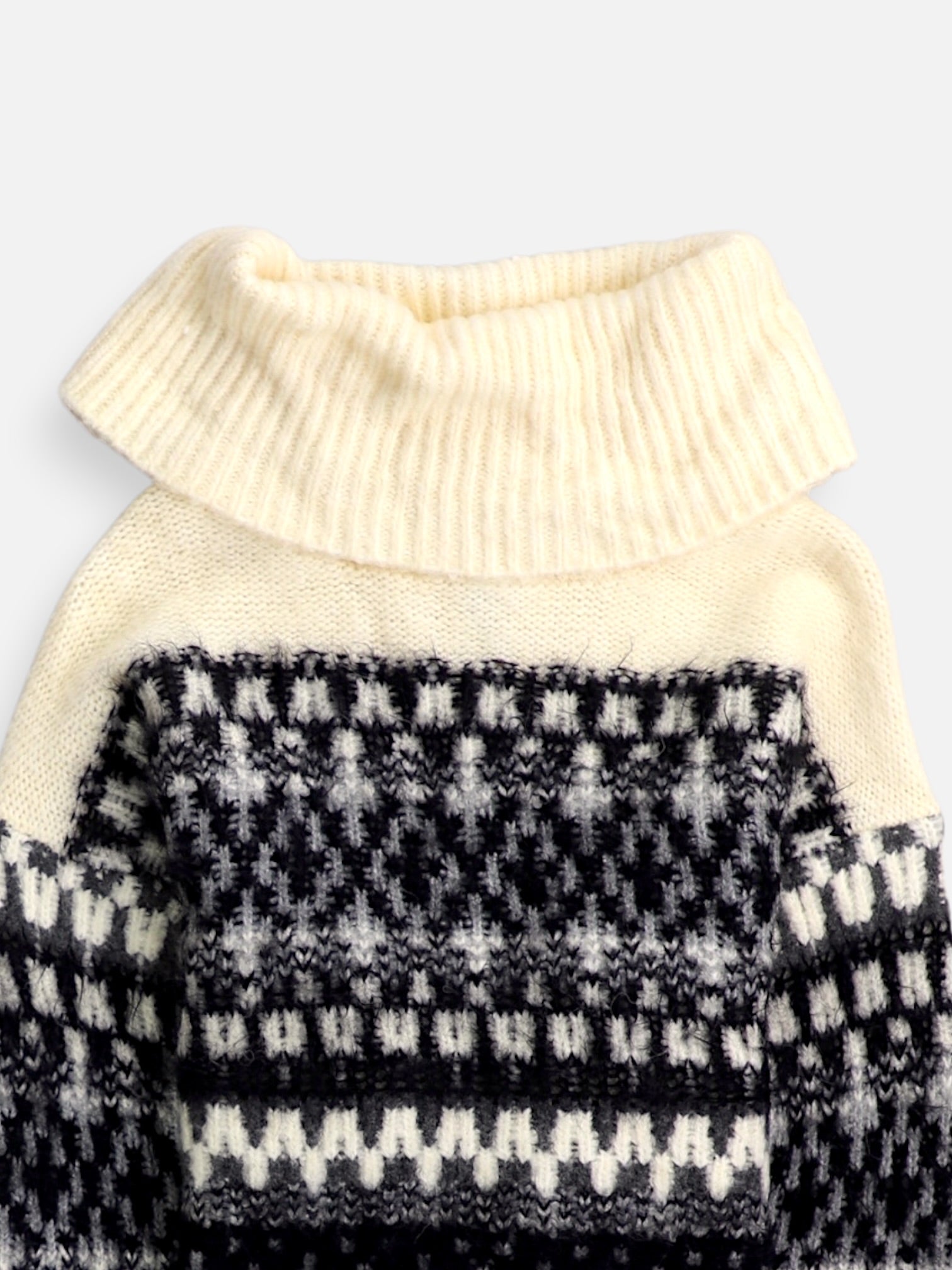 Universal Thread Sueter Knit Turtleneck - Mujer - Large