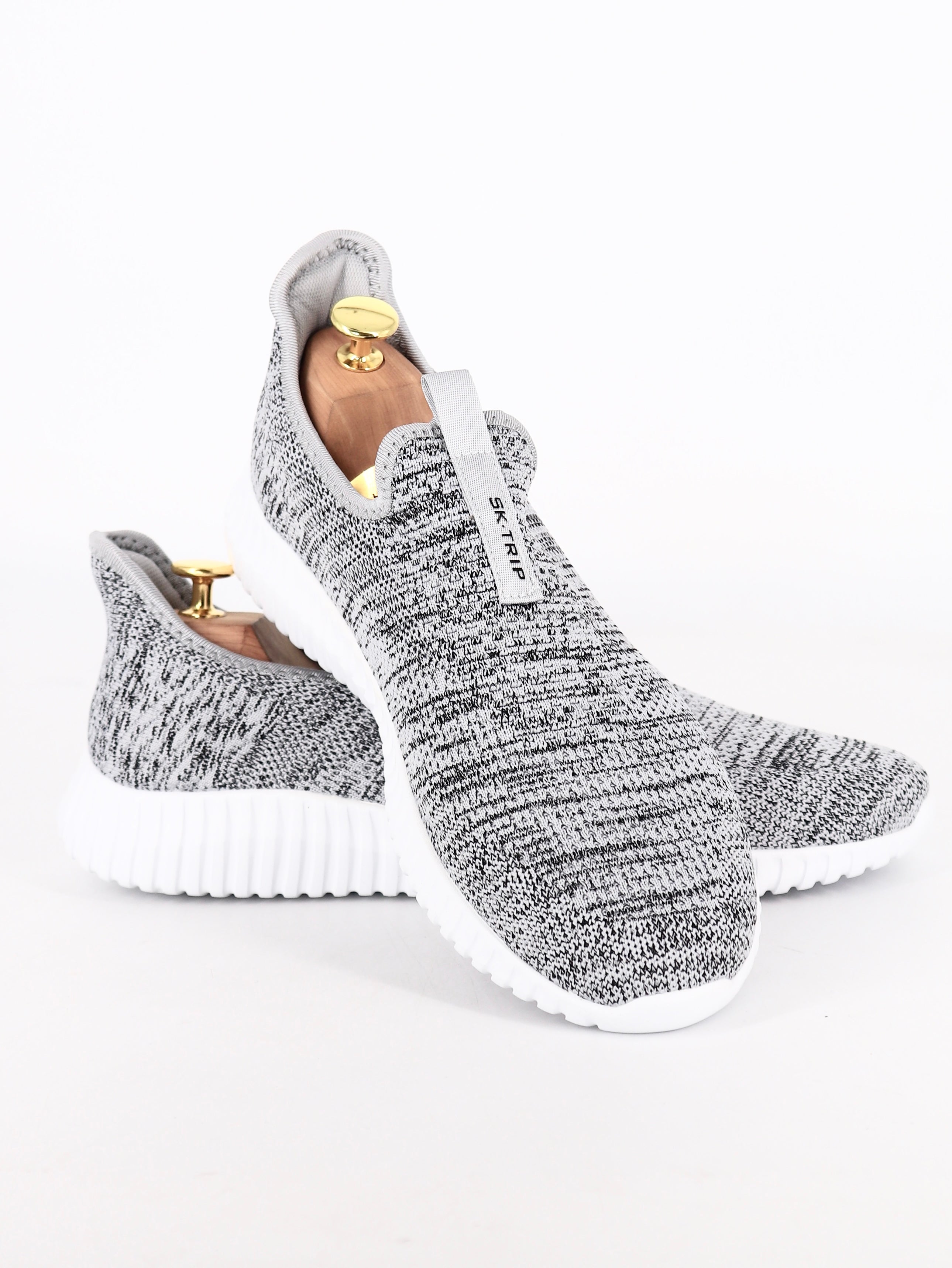 Tenis Casual Deportivo - Mujer - 42