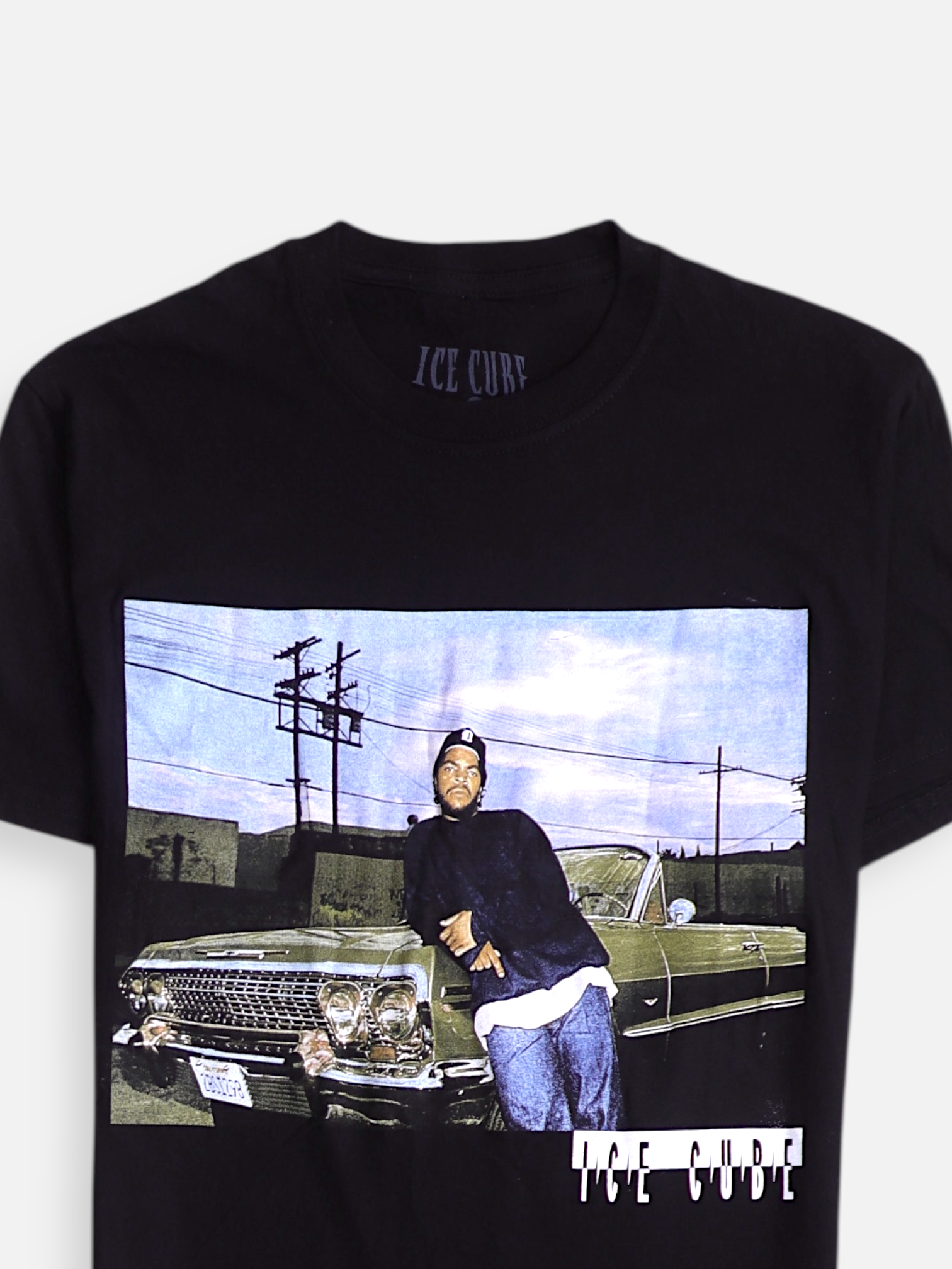 TV Show Camiseta Grafica - Mujer - Small