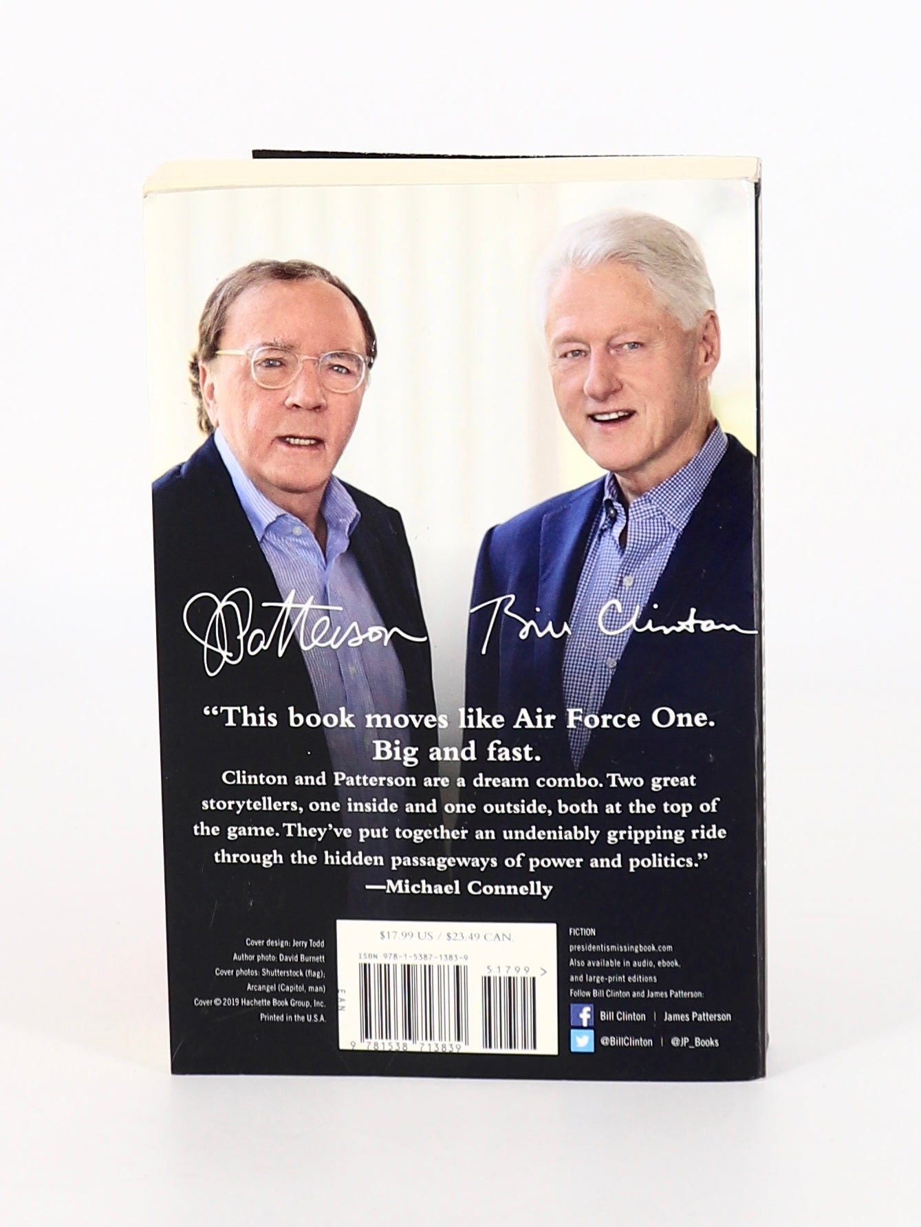 Libro THE PRESIDENT IS MISSING  by Bill Clinton and James Patterson