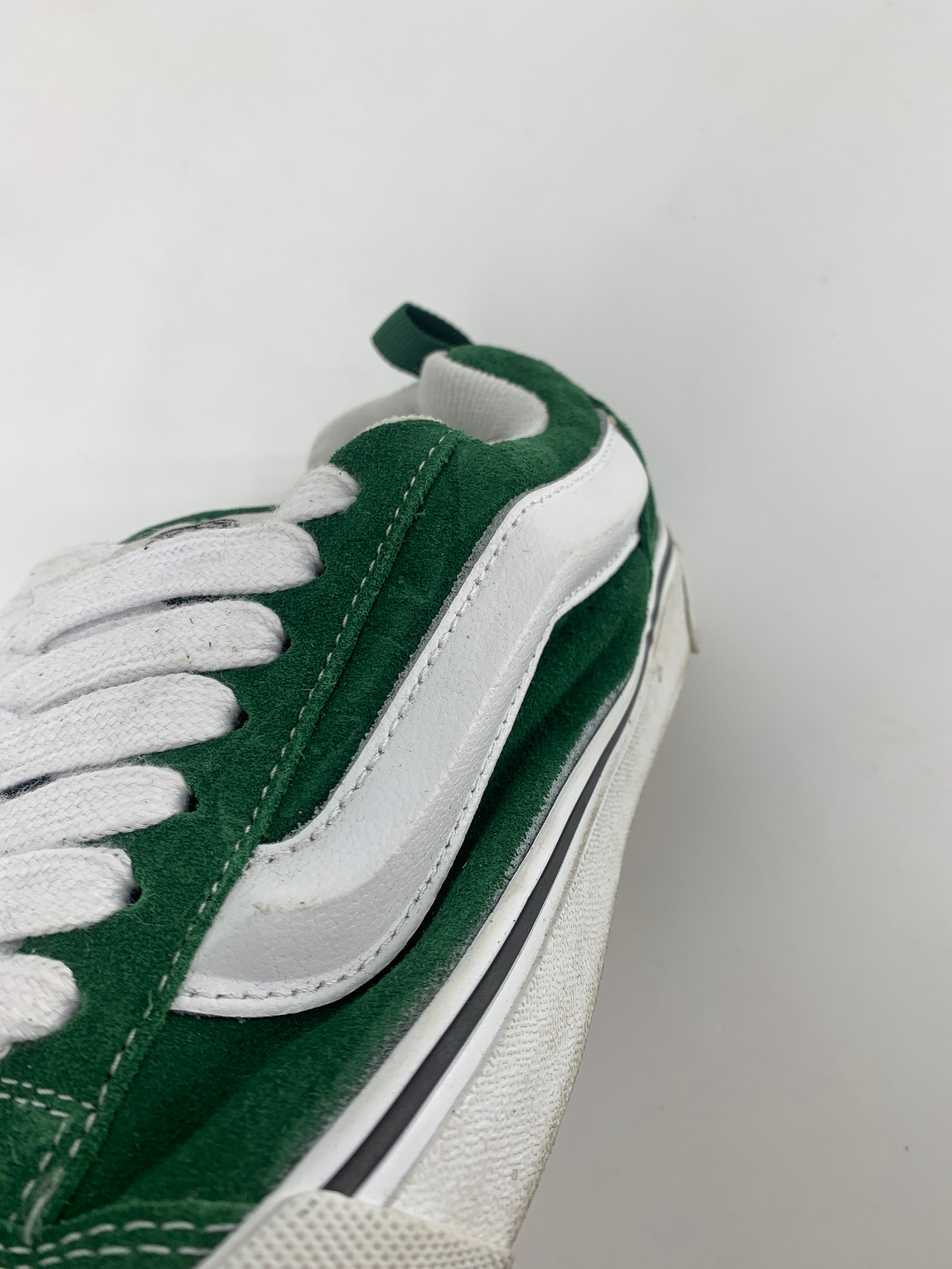 Vans Tenis Clasico Basic - Unisex - US 8.5