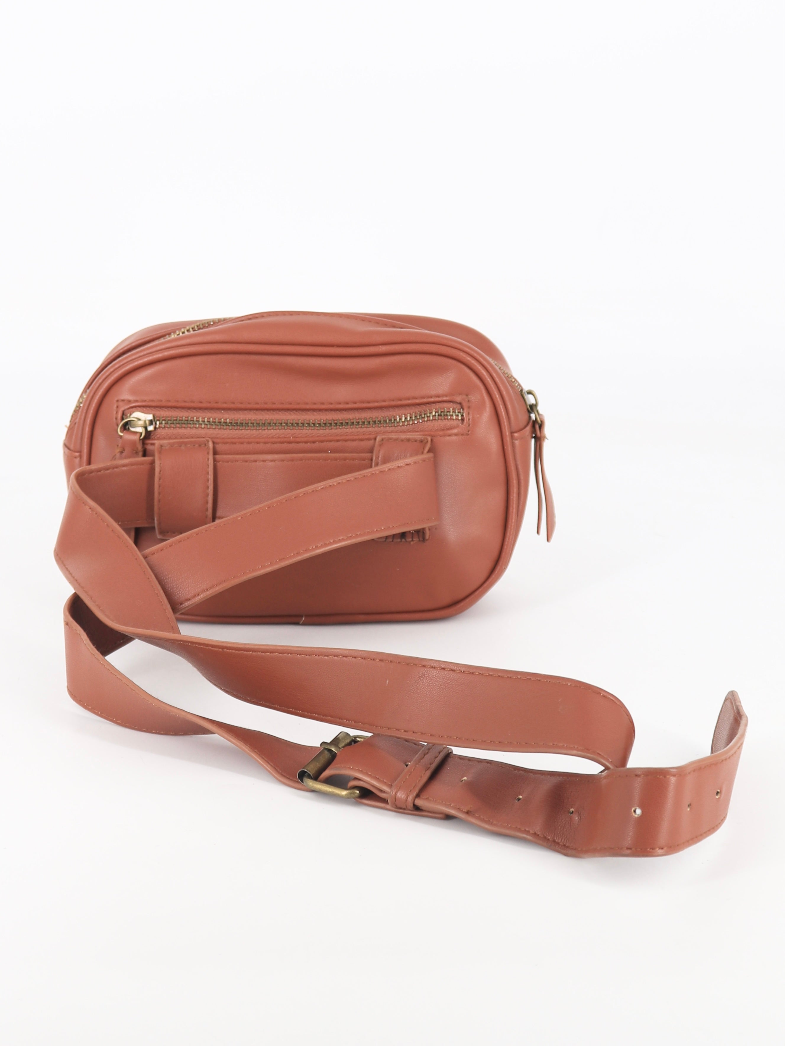 TORRID Cangurera Cuero - Mujer - 2