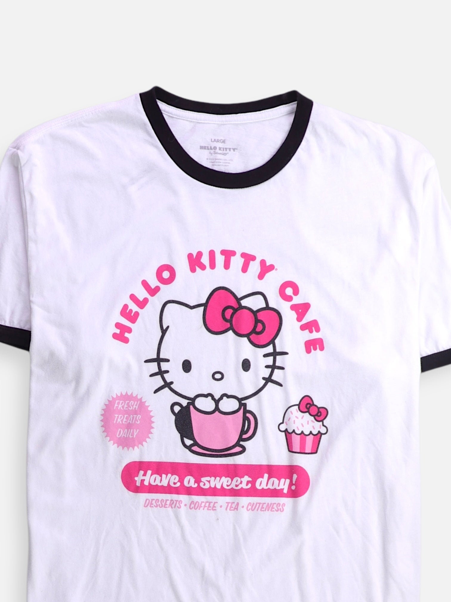 TV Show Camiseta Grafica - Mujer - Large
